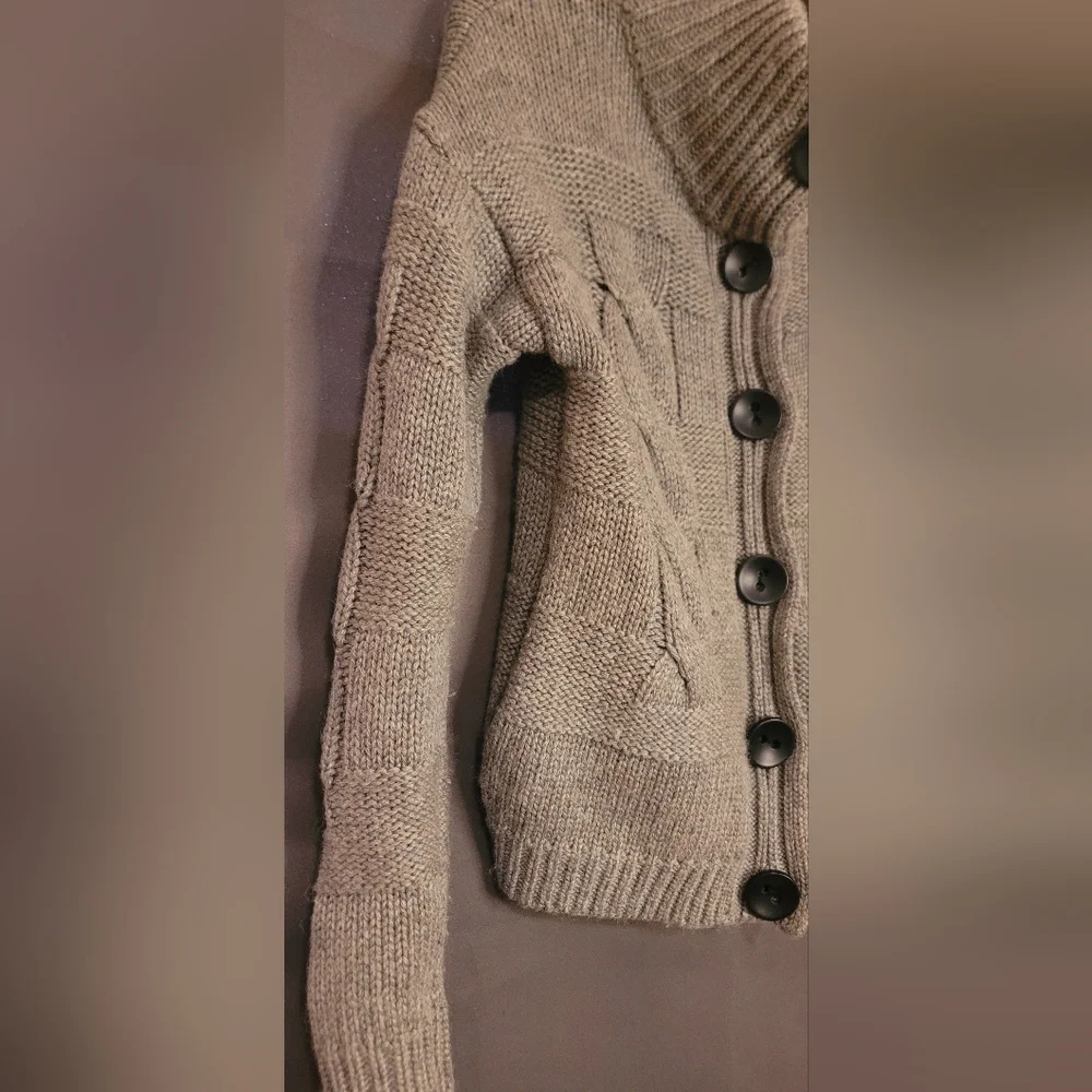 Grey Moda International Thick Woven Knit Button Up Sweater Sz Small - Picture 3 of 16